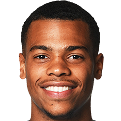 卢卡斯·恩梅查